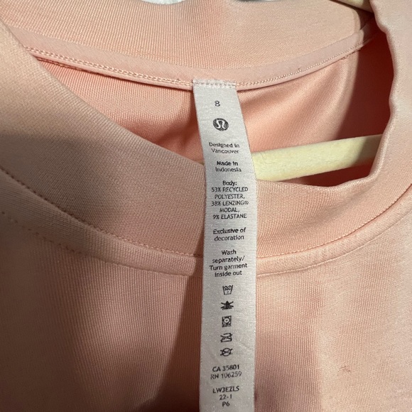 Lululemon perfectly oversized crop crew *softstreme size 8 peach - Picture 9 of 10